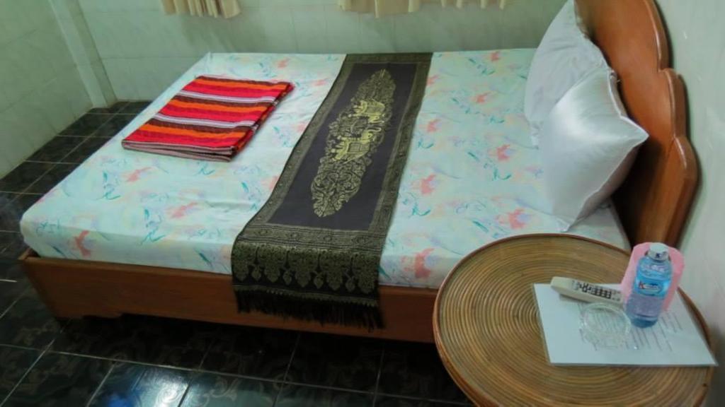 سيهانوكفيل Guesthouse 66 الغرفة الصورة